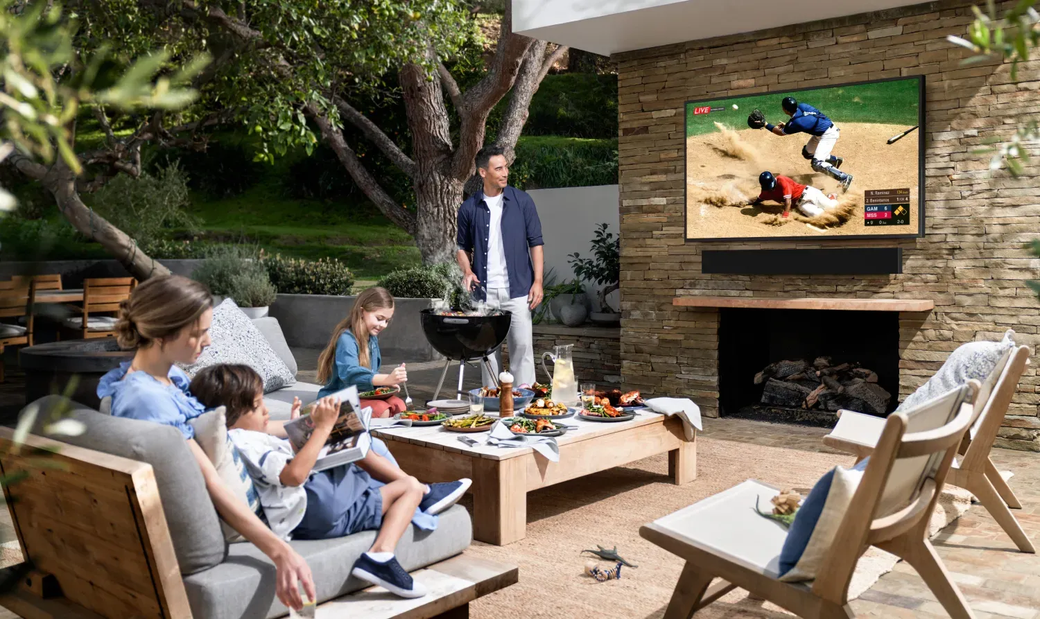 What Are the Priorities for Planning Your Outdoor Entertainment?